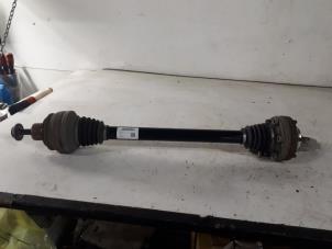 Gebruikte Aandrijfas rechts-achter Audi SQ7 (4MB/4MG) 4.0 TDI V8 32V Prijs € 125,00 Margeregeling aangeboden door Autoparts Veghel