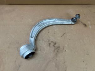 Begagnade Främre gaffelben, vänster Audi S5 (F53/F5P) 3.0 TFSI V6 24V Pris € 121,00 Inklusive moms erbjuds av Autoparts Veghel