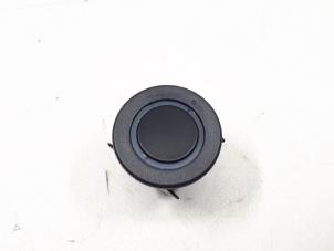 Nya Parkeringssensor Audi A4 Avant (B6) Pris € 65,00 Inklusive moms erbjuds av Autoparts Veghel