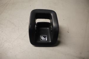 Begagnade Isofix-stöd Audi SQ5 Pris € 0,99 Inklusive moms erbjuds av Autoparts Veghel