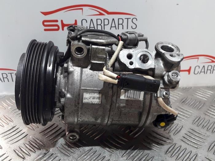 Luftkonditioneringspump från en Mercedes-Benz A (W176) 1.6 A-200 16V 2014