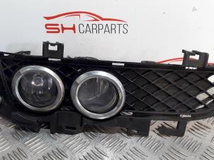 Gebruikte Mistlamp links-voor Mercedes E (C207) E-250 CDI 16V Prijs € 50,00 Margeregeling aangeboden door SH Carparts