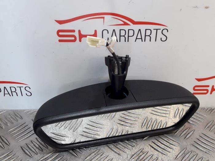Backspegel från en Mercedes-Benz A (W176) 1.6 A-200 16V 2014