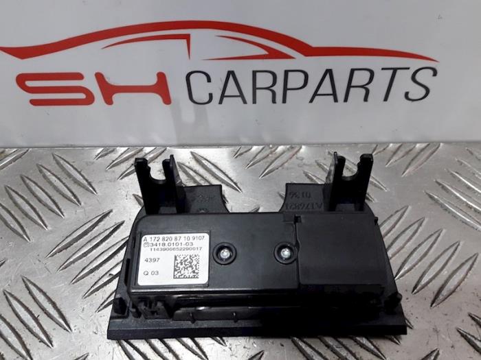 Larmmodul från en Mercedes-Benz A (W176) 1.6 A-200 16V 2014