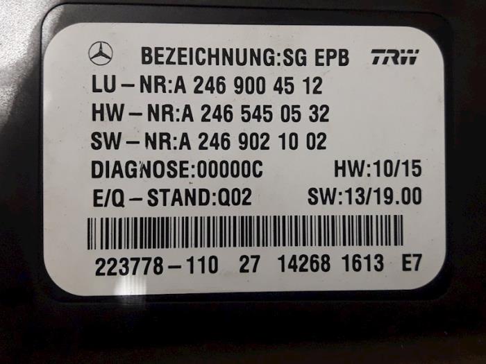 Parkeringsbromsmodul från en Mercedes-Benz A (W176) 1.6 A-200 16V 2014
