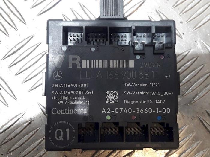 Centrallåsmodul från en Mercedes-Benz A (W176) 1.6 A-200 16V 2014