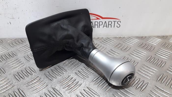 Växelspak från en Mercedes-Benz C (W204) 2.2 C-200 CDI 16V 2007