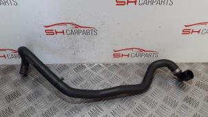Begagnade Kylarslang Mercedes A (W176) 1.6 A-200 16V Pris € 20,00 Marginaltabell erbjuds av SH Carparts