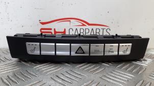 Gebruikte Schakelaar Stoelverwarming Mercedes E (W212) E-220 CDI 16V BlueEfficiency,BlueTEC Prijs op aanvraag aangeboden door SH Carparts