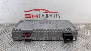 Używane Modul radiowy Mercedes C (W204) 2.2 C-220 CDI 16V BlueEFFICIENCY Cena € 100,00 Procedura marży oferowane przez SH Carparts