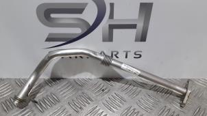 Gebruikte Oliedruk Leiding Mercedes A Limousine (177.1) 2.0 A-35 AMG Turbo 16V 4Matic Prijs € 15,00 Margeregeling aangeboden door SH Carparts