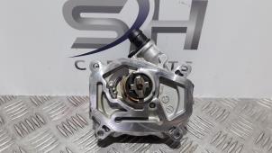 Gebruikte Vacuumpomp (Benzine) Mercedes A Limousine (177.1) 2.0 A-35 AMG Turbo 16V 4Matic Prijs € 70,00 Margeregeling aangeboden door SH Carparts