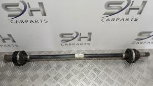 Gebruikte Aandrijfas rechts-achter Mercedes A-Klasse AMG (177.0) 2.0 A-35 AMG Turbo 16V 4Matic Prijs € 375,00 Margeregeling aangeboden door SH Carparts