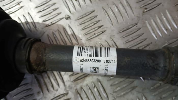 Drivaxel, höger fram från en Mercedes-Benz A (W176) 2.2 A-220 CDI 16V 2014