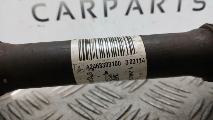 Drivaxel, vänster fram från en Mercedes-Benz A (W176) 2.2 A-220 CDI 16V 2014