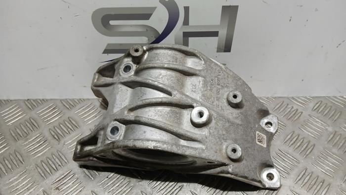 Axelstöd från en Mercedes-Benz A (W176) 2.2 A-220 CDI 16V 2014