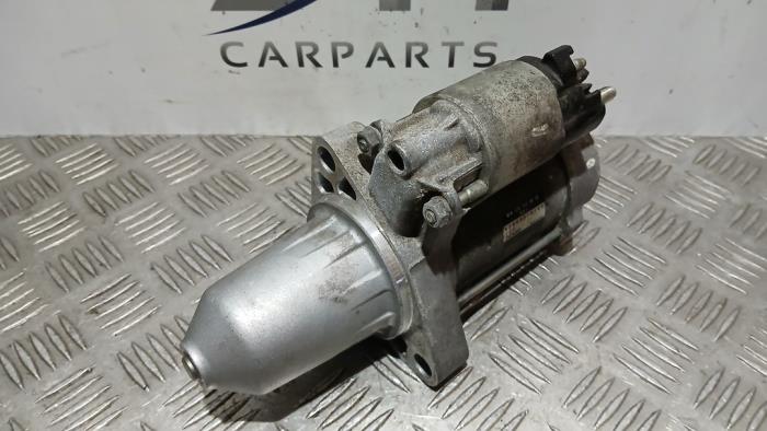 Startmotor från en Mercedes-Benz A (W176) 2.2 A-220 CDI 16V 2014