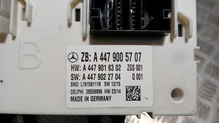 Dator , karosskontroll (BCM) från en Mercedes-Benz Vito (447.6) 2.2 114 CDI 16V 2016