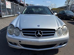 Begagnade Front (komplett) Mercedes CLK (C209) 2.2 220 CDI 16V Pris på förfrågan erbjuds av SH Carparts