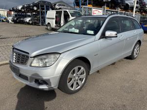 Gebruikte Linker Koplamp Mercedes C Estate (S204) 2.2 C-200 CDI 16V BlueEFFICIENCY Prijs € 750,00 Margeregeling aangeboden door SH Carparts
