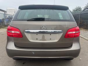 Gebruikte Achterbumper Mercedes B (W246) 1.8 B-180 CDI BlueEFFICIENCY 16V Prijs € 400,00 Margeregeling aangeboden door SH Carparts