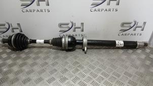 Begagnade Drivaxel, höger fram Mercedes GLA (H247) 1.3 200 Turbo 16V Pris € 390,00 Marginaltabell erbjuds av SH Carparts