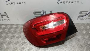 Begagnade Baklykta, vänster Mercedes A (W176) 2.2 A-200 CDI, A-200d 16V Pris € 175,00 Marginaltabell erbjuds av SH Carparts