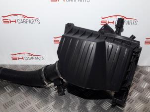 Begagnade Luftfilter Opel Combo (Corsa C) 1.3 CDTI 16V Pris € 16,00 Marginaltabell erbjuds av SH Carparts