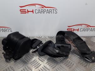 Begagnade Bakre säkerhetsbälte, vänster Citroen C3 (FC/FL/FT) 1.4 HDi Pris € 10,00 Marginaltabell erbjuds av SH Carparts