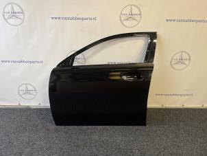 Begagnade Dörr, 4-dörrars, vänster fram Mercedes A (177.0) 1.3 A-250 e Turbo 16V Pris € 550,00 Marginaltabell erbjuds av van Sabben Parts