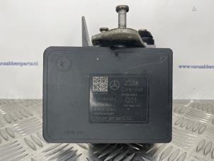 Gebruikte Computer ABS Mercedes C (W205) C-160 1.6 16V Prijs € 125,00 Margeregeling aangeboden door van Sabben Parts