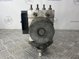 Begagnade ABS-pump Mercedes Vito (639.6) 2.2 110 CDI 16V Euro 5 Pris € 151,25 Inklusive moms erbjuds av van Sabben Parts