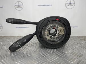 Begagnade Spak, rattstång Mercedes E (C207) E-200 CGI 16V BlueEfficiency Pris € 50,00 Marginaltabell erbjuds av van Sabben Parts