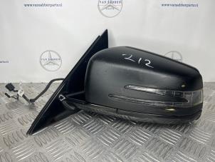 Begagnade Skärmspegel, vänster Mercedes E (W212) E-220 CDI 16V BlueEfficiency Pris € 100,00 Marginaltabell erbjuds av van Sabben Parts