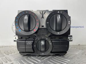 Begagnade Värmekontrollpanel Mercedes Vito (639.6) 2.2 116 CDI 16V Euro 5 Pris € 60,50 Inklusive moms erbjuds av van Sabben Parts