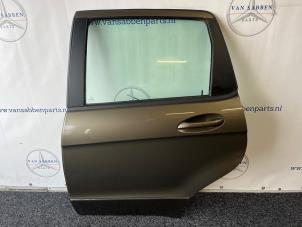Begagnade Bakdörr, 4-dörrars, vänster Mercedes A (W169) 1.7 A-170 Pris € 100,00 Marginaltabell erbjuds av van Sabben Parts
