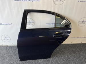Begagnade Bakdörr, 4-dörrars, vänster Mercedes C (W206) C-220d 2.0 Turbo 16V Pris € 750,00 Marginaltabell erbjuds av van Sabben Parts