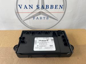 Gebruikte Module Centrale Deurvergrendeling Mercedes S (W221) 3.0 S-320 CDI 24V Prijs € 75,00 Margeregeling aangeboden door van Sabben Parts