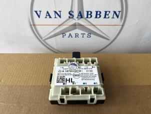 Gebruikte Module Centrale Deurvergrendeling Mercedes E Estate (S213) E-300d EQ Boost 2.0 Turbo 16V 4-Matic Prijs € 75,00 Margeregeling aangeboden door van Sabben Parts
