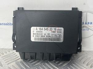 Begagnade PDC-modul Mercedes ML II (164/4JG) 3.0 ML-320 CDI V6 24V Pris € 30,00 Marginaltabell erbjuds av van Sabben Parts