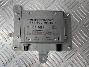 Gebruikte Antenne Versterker Mercedes ML II (164/4JG) 3.0 ML-320 CDI 4-Matic V6 24V Prijs € 25,00 Margeregeling aangeboden door van Sabben Parts