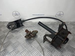 Gebruikte Ophangmechaniek reservewiel Mercedes Vito (447.6) 2.2 114 CDI 16V Prijs € 90,75 Inclusief btw aangeboden door van Sabben Parts