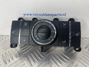 Begagnade Värmekontrollpanel Mercedes ML II (164/4JG) 3.0 ML-320 CDI 4-Matic V6 24V Pris € 25,00 Marginaltabell erbjuds av van Sabben Parts