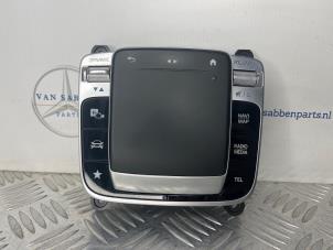 Gebruikte Regelunit Multi Media Mercedes A (177.0) 2.0 A-250 Turbo 16V Prijs € 100,00 Margeregeling aangeboden door van Sabben Parts