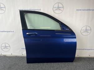 Begagnade Framdörr, 4-dörrars, höger Mercedes GLC (X253) 2.0 300 16V 4-Matic Pris € 650,00 Marginaltabell erbjuds av van Sabben Parts