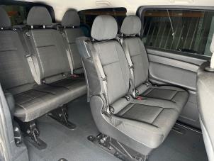 Begagnade Baksätesbänk Mercedes Vito Tourer (447.7) 2.2 116 CDI 16V Pris € 2.117,50 Inklusive moms erbjuds av van Sabben Parts