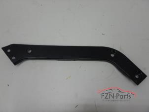 Begagnade Främre stötfångare Audi A5 Pris € 25,00 Inklusive moms erbjuds av FZN Parts