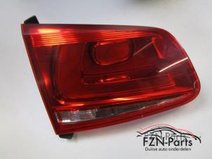 Gebruikte Achterlicht links Volkswagen Touareg (7PA/PH) Prijs € 49,01 Inclusief btw aangeboden door FZN Parts