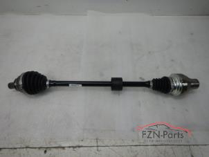 Gebruikte Aandrijfas rechts-voor Volkswagen Golf VII (AUA) Prijs € 448,99 Inclusief btw aangeboden door FZN Parts