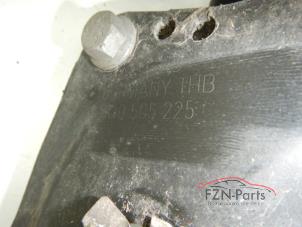 Begagnade Bakre upphängning, vänster Volkswagen Tiguan Pris € 399,00 Inklusive moms erbjuds av FZN Parts